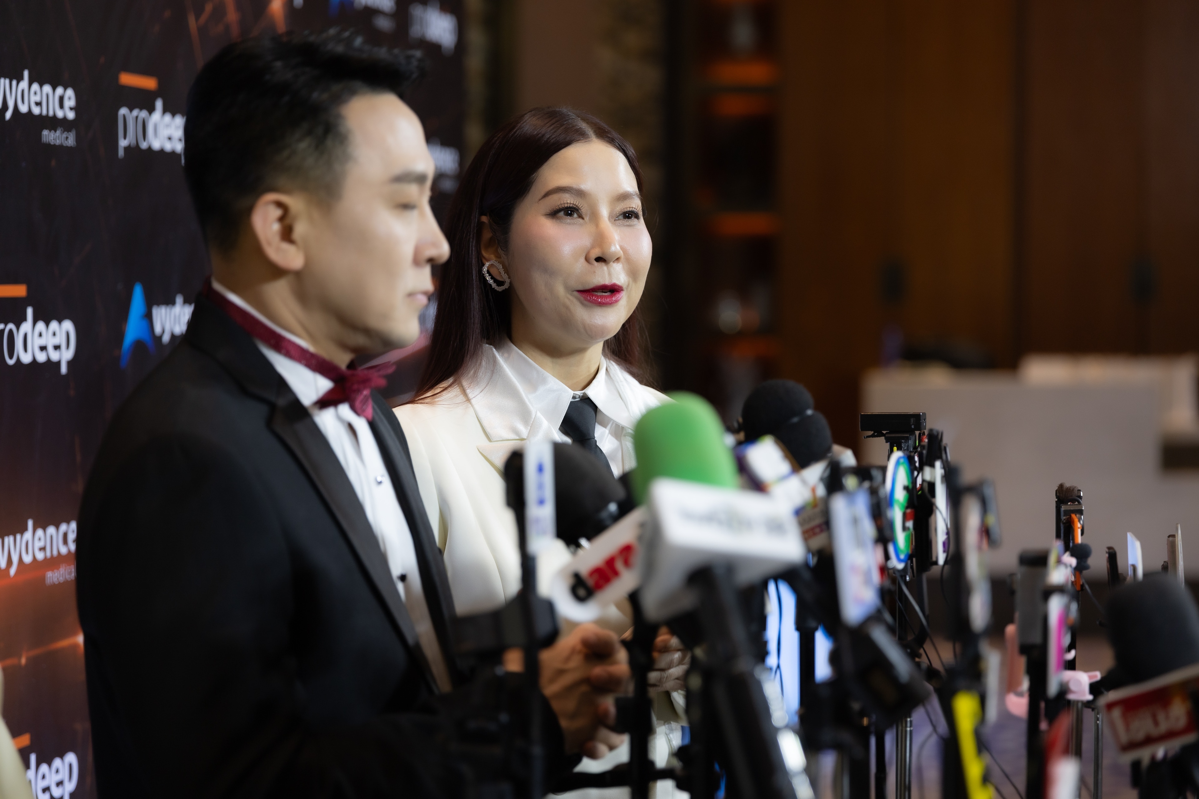 คุณหมอโอ พญ.ณิชา แก้วประสม ร่วมรับรางวัลในงาน EndoliftX® Digital Recognition Award: MISSION POSSIBLE 2026 อีกหนึ่งความสำเร็จบนเส้นทาง EndoliftX® gallery 5